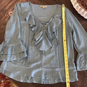 Flouncy blouse